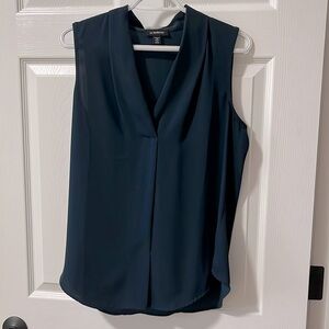Le chateau sleeveless blouse